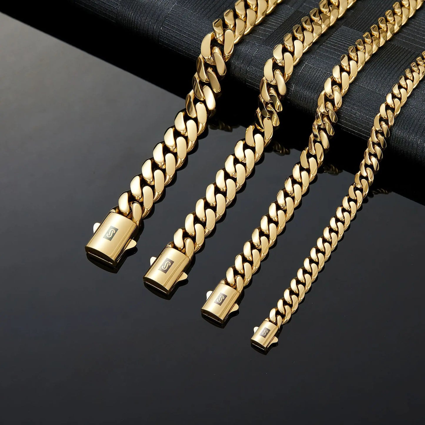 Esclava estilo monaco cubana con chapado de oro PVD de 14K